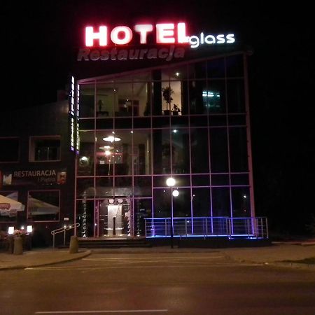 Hotel & Restauracja Glass 라돔 외부 사진