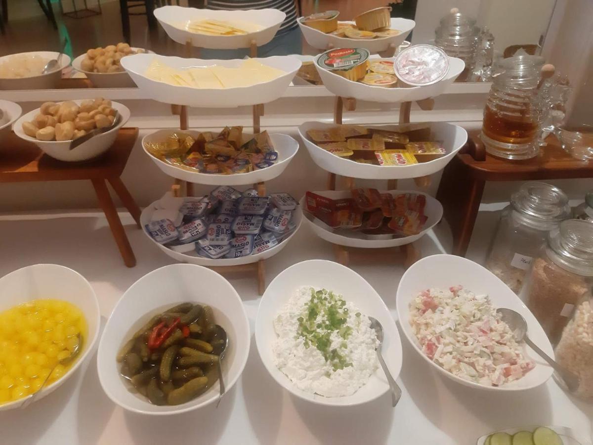 Hotel & Restauracja Glass 라돔 외부 사진