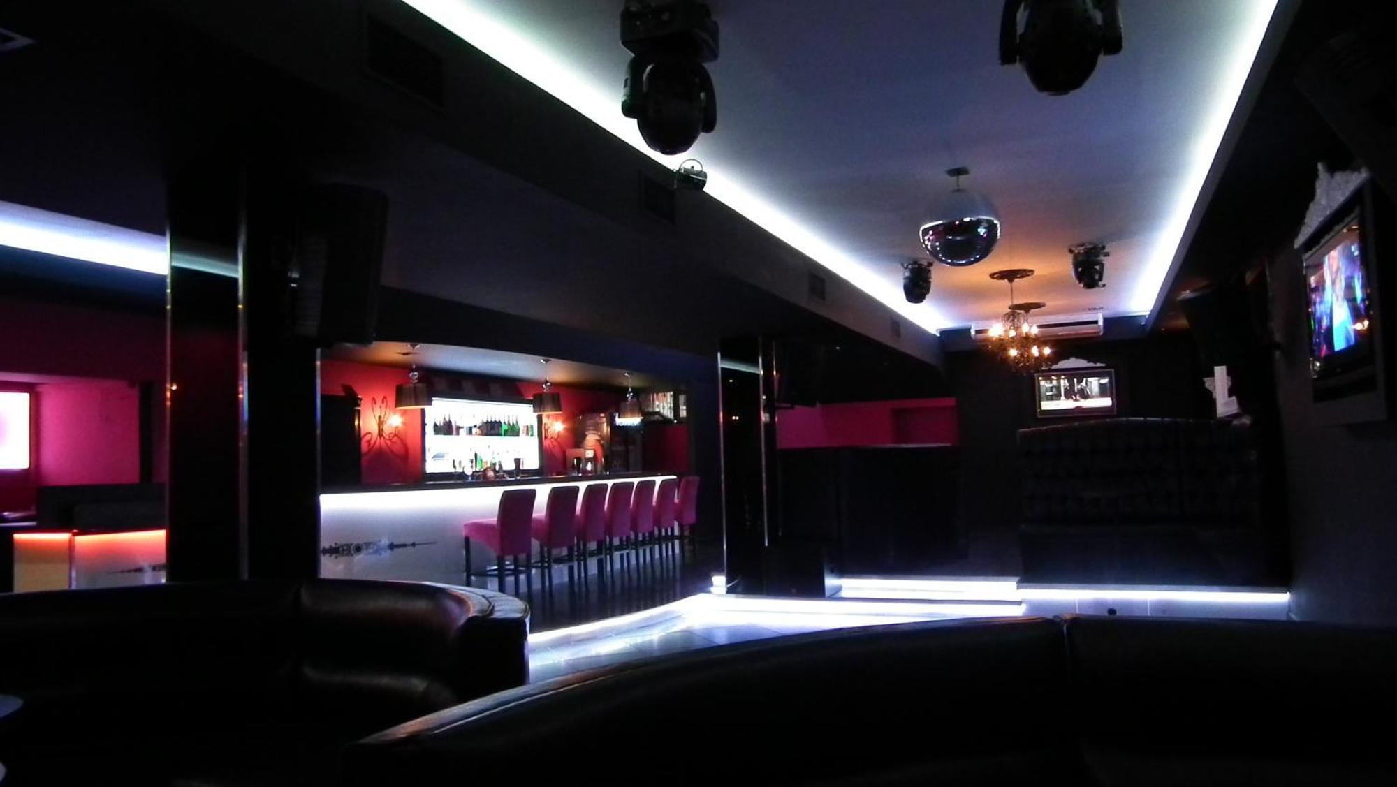 Hotel & Restauracja Glass 라돔 외부 사진